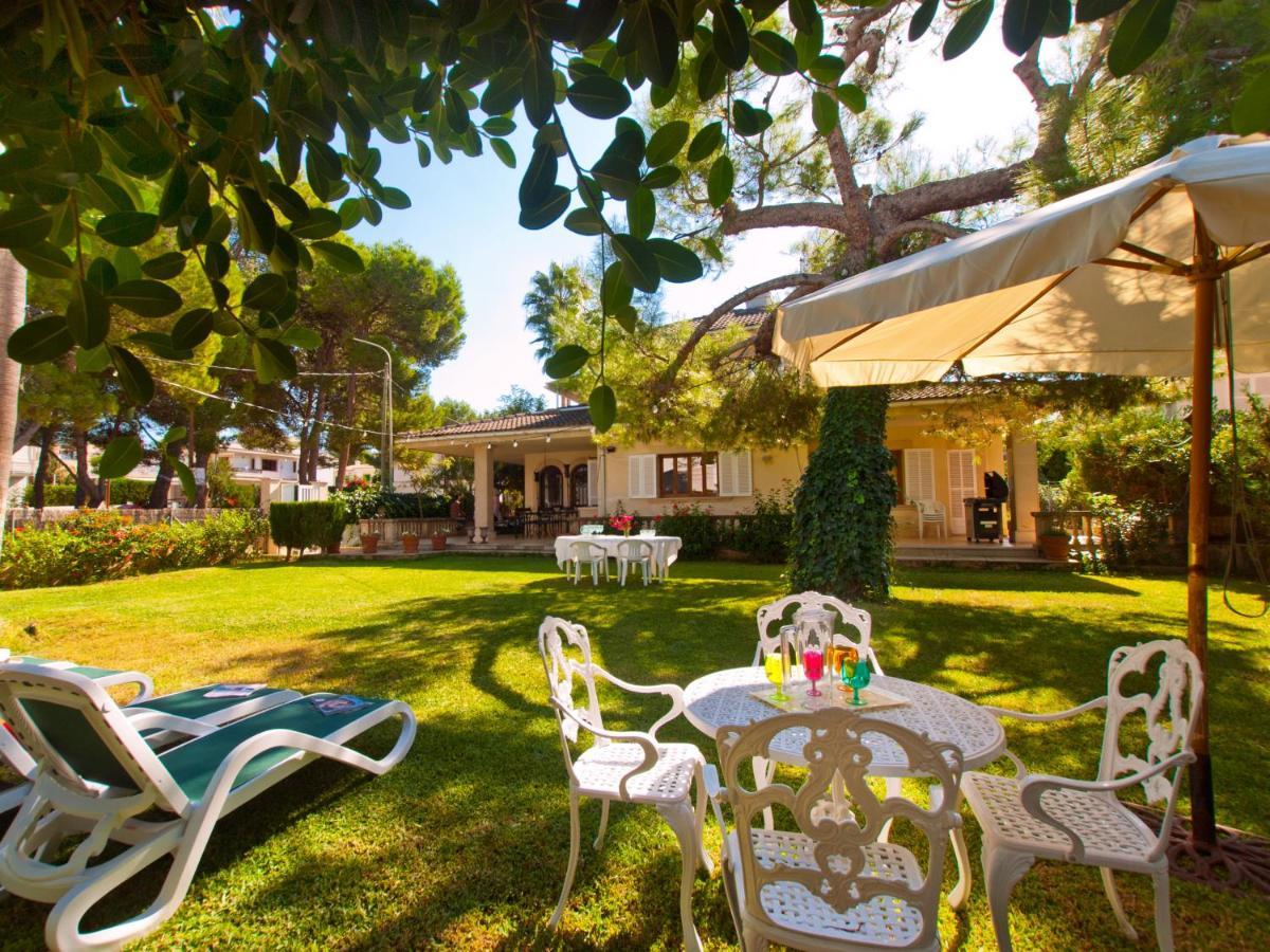 Villa Tita De Manresa, Con Jardines Y Vista Mar Alcúdia Exterior foto